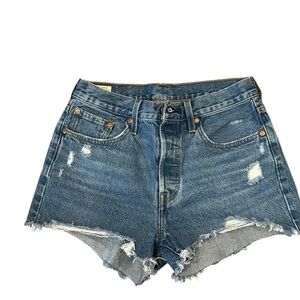 Women’s Levi's Distressed Blue Jean Shorts size 28